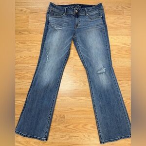 American Eagle Outfitters Blue Distressed Original Bootcut Jean size 16 Long